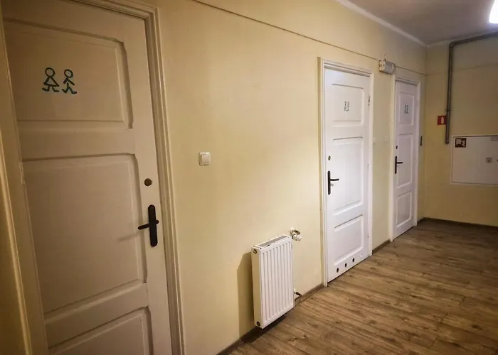 50 People Bis * קרקוב